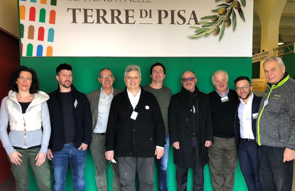 Fiera Olio Capitale di Trieste: hanno partecipato anche sette produttori di olio delle Terre di Pisa